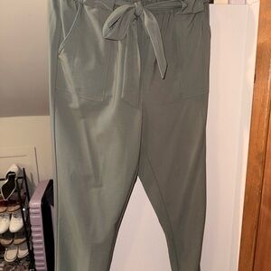 Grace Karin Olive Tie-Waist Cropped Pants